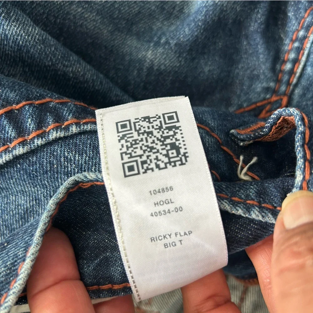 TRUE RELIGION RICKY RELAXED STRAIGHT JEANS